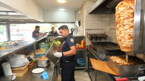 Ceyhan Belediyesi’nden döner satışı yapan işletmelere denetim