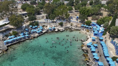 Mersin Büyükşehir Belediyesi plajları yaz sezonunda tatilcilerin gözdesi oldu