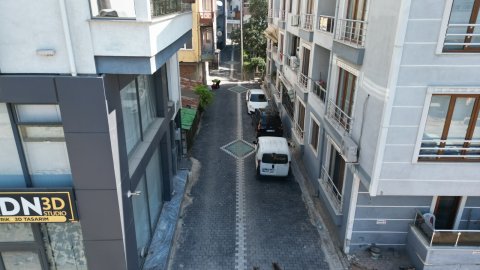 İzmit Belediyesi Paşa’da 5 ayrı noktada yol ve kaldırımları yeniliyor
