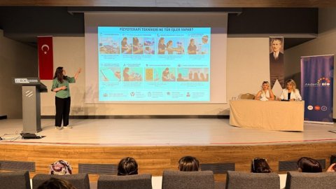 Antalya Bilim Merkezi’nde ‘Geleceğin Meslekleri’ konuşuldu