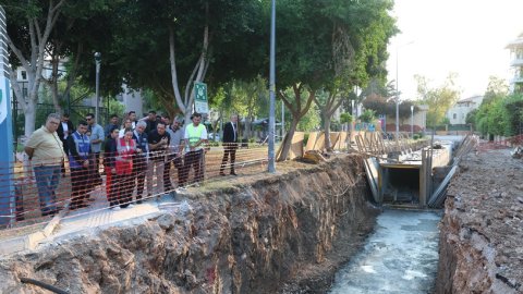 Büşra Özdemir 60 milyon liralık yağmur suyu altyapı yatırımı yerinde inceledi