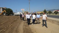 Edremit Belediyesi'nden trafiği rahatlatacak yan yol çalışması