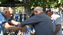 Manisa Büyükşehir Belediyesi hayvan sağlığı için üreticilere destek