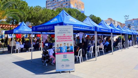 Karabağlar Belediyesi BİO sayesinde 2 bini aşkın kişi işe yerleşti