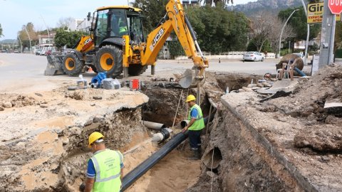 Antalya Büyükşehir Kemer’in içmesuyu ve kanalizasyon altyapısını yeniliyor