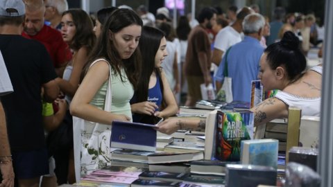 8. Edremit Kitap Fuarı başlıyor