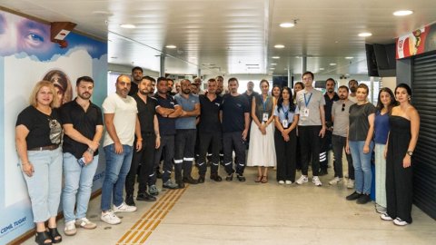 İzmir Büyükşehir Belediyesi'nden İZDENİZ personeline afet ve yangın eğitimi