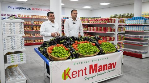 Bornova Belediyesi yazlık sebzeleri Kent Market raflarında ihtiyaç sahipleriyle buluşturuyor