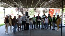 Mamak Belediyesi’nden arıcılara kraliçe arı desteği