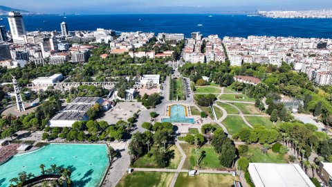 İzmir Büyükşehir Belediyesi Kültürpark'ı üç boyutlu modeliyle dijital ortama taşıdı