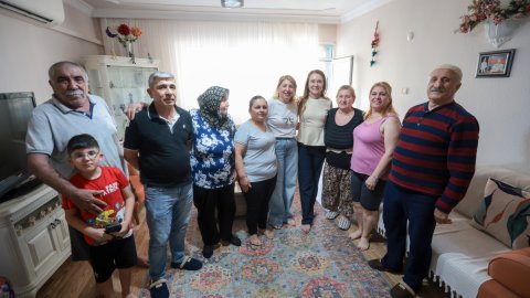 Nilüfer Çınarlı Mutlu Konaklı komşularının evlerine konuk oldu