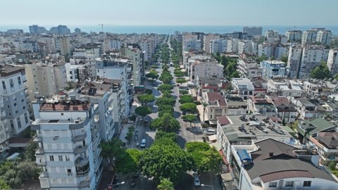 Antalya Büyükşehir’in hedefi daha az su ile daha fazla yeşil alan