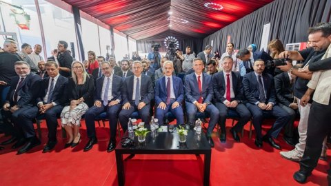 Cemil Tugay: İzmir’in dijital dönüşümüne katkı sağlayacak