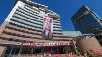 İşte CHP Genel Merkezi'ne 103'üncü yıl için asılan afiş