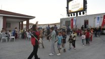 Ankara Büyükşehir Belediyesi Polatlı'daki mevsimlik tarım işçileri ile buluştu