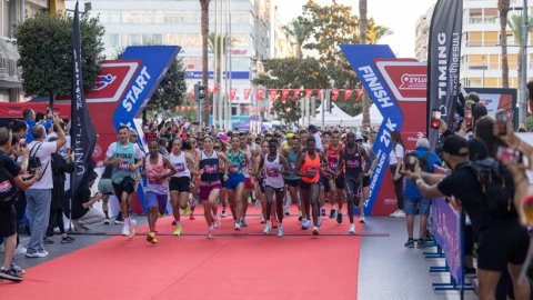14. Uluslararası 9 Eylül İzmir Yarı Maratonu için geri sayım başladı