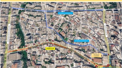 Antalya Büyükşehir'den Şehit Binbaşı Cengiz Toytunç Caddesi’nde asfalt çalışması