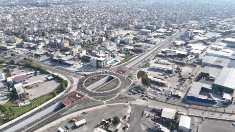 Mersin Büyükşehir Belediyesi'nin Hal Katlı Kavşağı Projesi vatandaştan tam not aldı