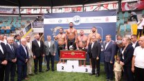 23. Taşköprü Hasat Sonu Festivali İshakçılar Yağlı Pehlivan Güreşleri'nde başpehlivan belli oldu