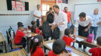 Seferihisar Belediyesi'nden öğrencilere kırtasiye desteği