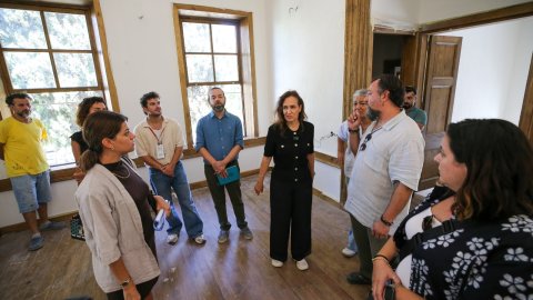 Karşıyaka Belediyesi Latife Hanım Köşkü’nde çalışmalarda sona yaklaştı