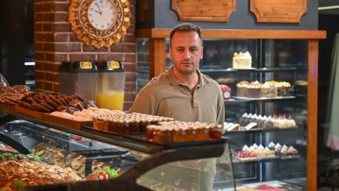 Bornova Belediye Başkanı Ömer Eşki’den fırınlara gece yarısı denetimi