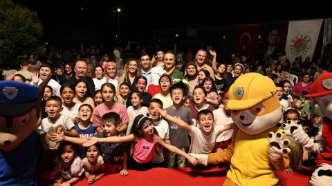 Kepez Belediyesi'nin Sahne Kepez etkinlikleri Zeytinlik Mahallesi’nde devam etti