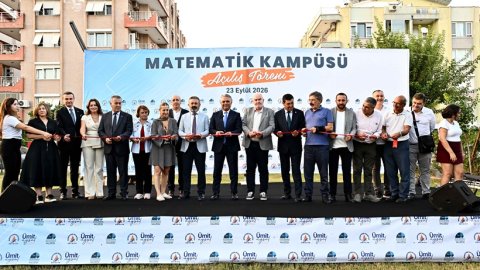 Muratpaşa Belediye Başkanı Ümit Uysal Matematik Kampüsü’nün açılışını yaptı