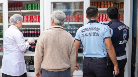 Kuşadası Belediyesi'nden restoranlara denetim