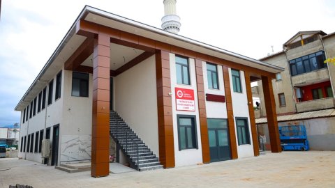 Kocaeli Büyükşehir Belediyesi'nden Gazze Şehitleri Camii’ne malzeme desteği