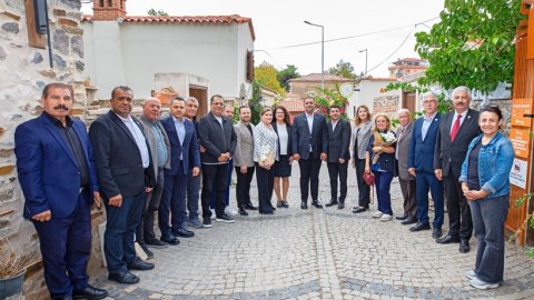 Narlıdere Belediye Başkanı Erman Uzun İzmirli muhtarları ağırladı