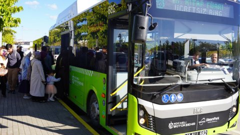 Kocaeli Büyükşehir'den 16. Kocaeli Kitap Fuarı için ücretsiz otopark, ring ve vapur seferi