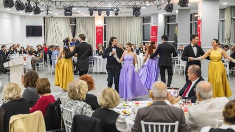 ADD Bornova’dan Cumhuriyet Bayramı buluşması